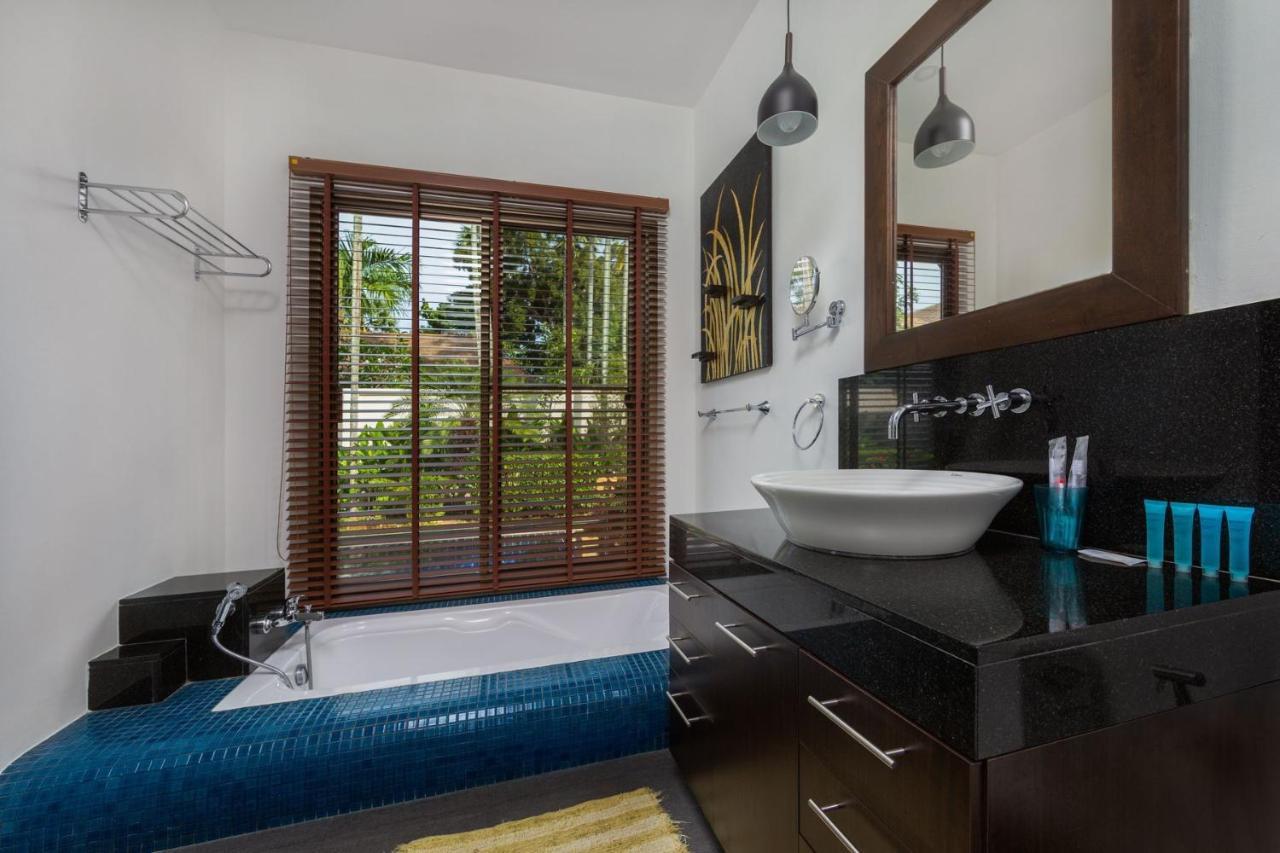 Villa Balai | 3 Bedroom Private Pool Villa At The Popular Area At Nai Harn Exterior photo